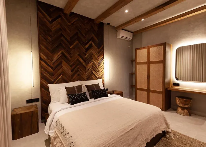Villa Casa Amani Industrial Style Kerobokan