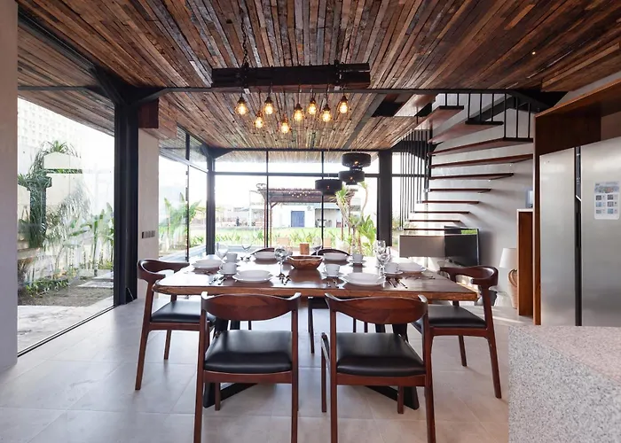 Villa Casa Amani Industrial Style